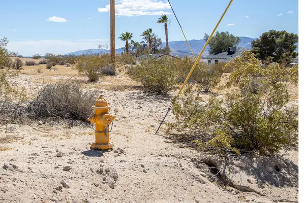 139 Rice Avenue, Joshua Tree, CA 92252