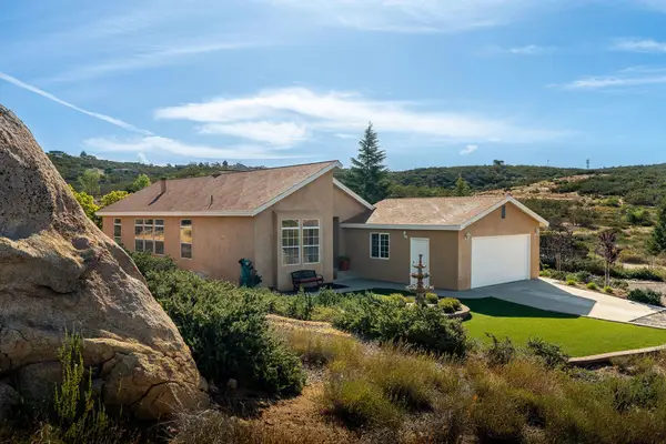 42974 Rolling Hills Drive, Aguanga, CA 92536