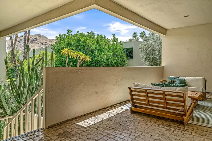 517 Desert Lakes Drive, Palm Springs, CA 92264 - #2