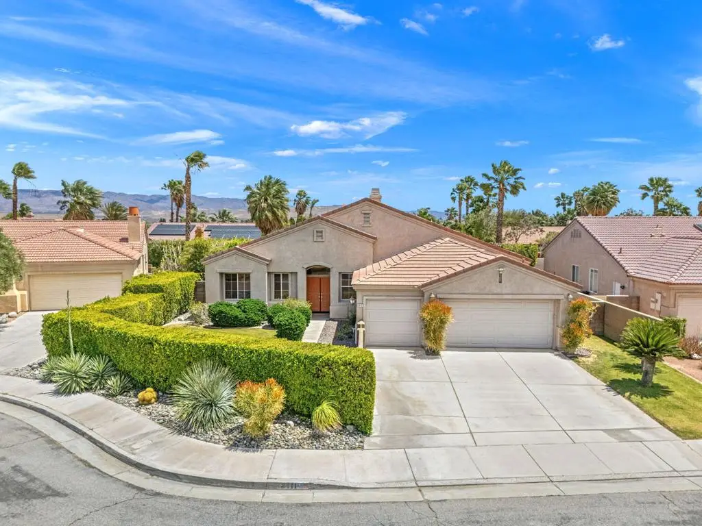 3411 E Circulo San Sorrento Road, Palm Springs, CA 92262 - #1
