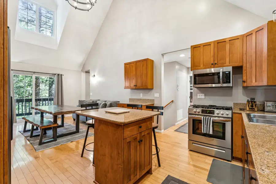 27831 Rainbow Drive, Lake Arrowhead, CA 92352 - #3