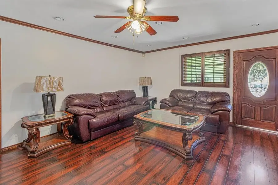 2930 W Florence Avenue, Los Angeles, CA 90043 - #2