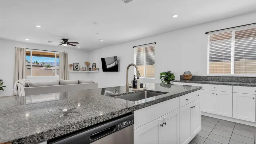 11596 S Crescent Street, Desert Hot Springs, CA 92240 - #2