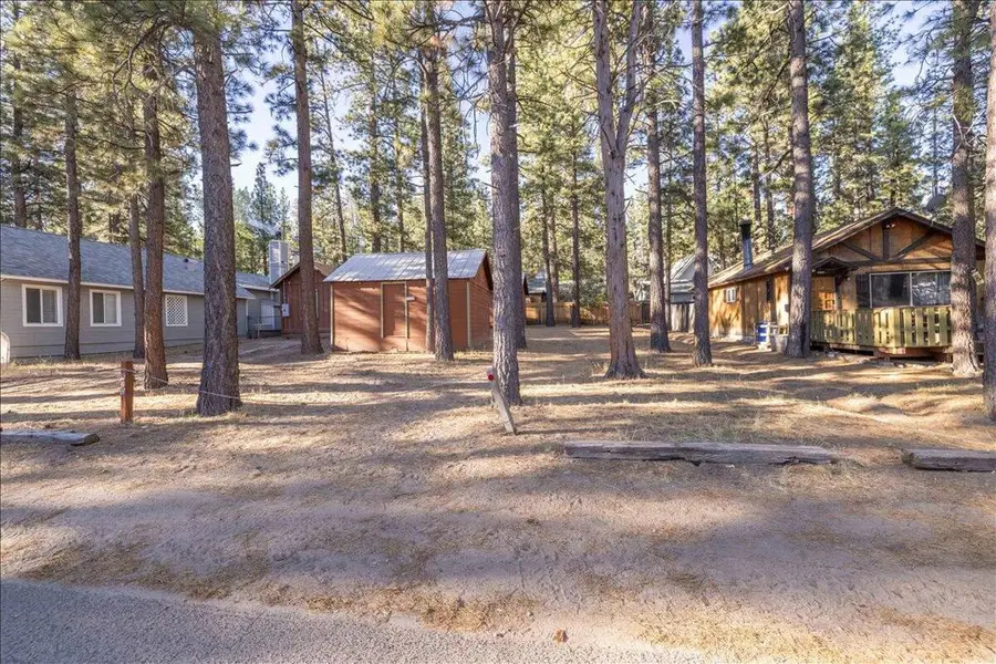520 W Aeroplane Boulevard, Big Bear City, CA 92314 - #2