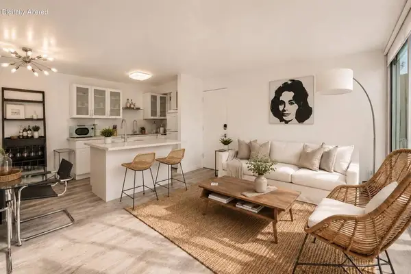 1111 E Palm Canyon Drive #122, Palm Springs, CA 92264