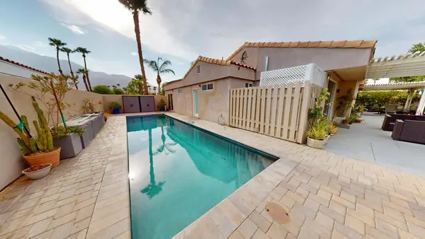 3010 N Redwood Drive N, Palm Springs, CA 92262