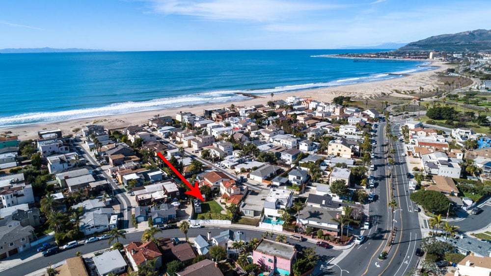 Monmouth Drive, Ventura, CA 93001 BHGRE