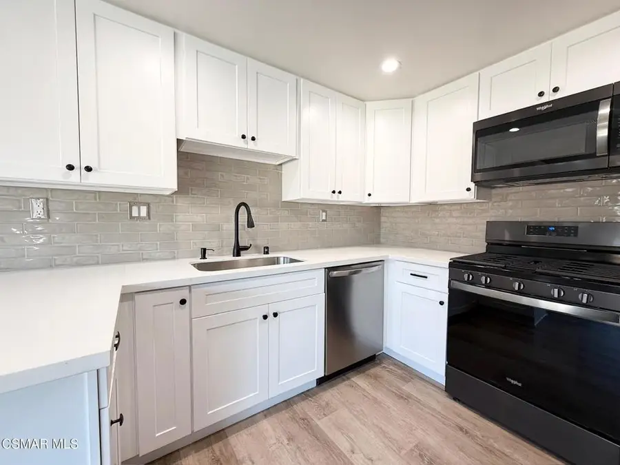 213 Estrellita Lane, Oak Park, CA 91377 - Image #3