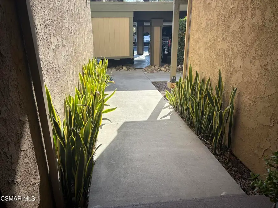 324 Chestnut Hill Court #14, Thousand Oaks, CA 91360 - Image #3