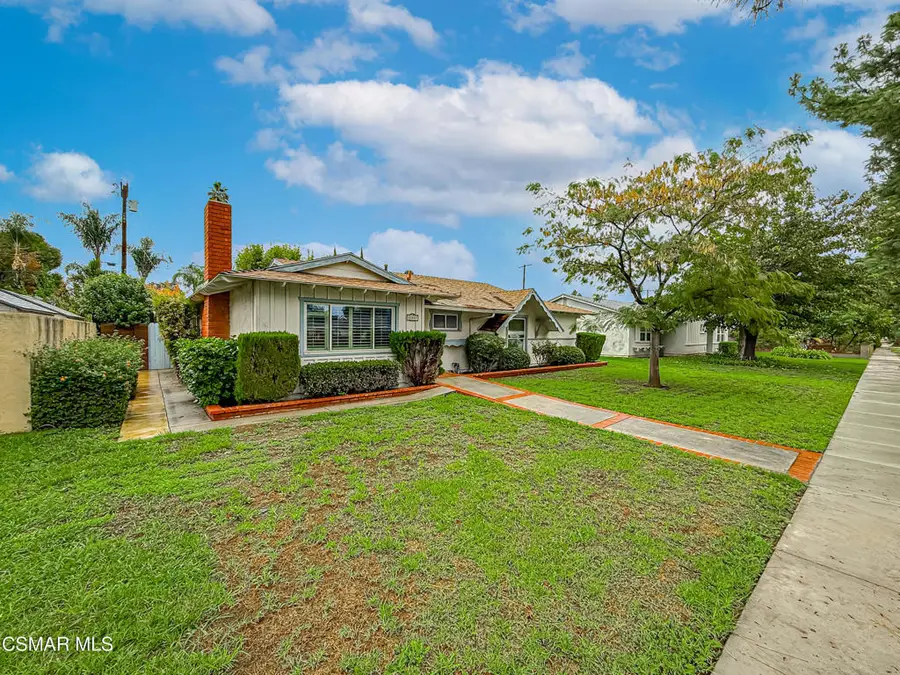 22537 Saticoy Street, West Hills, CA 91307 - Image #2