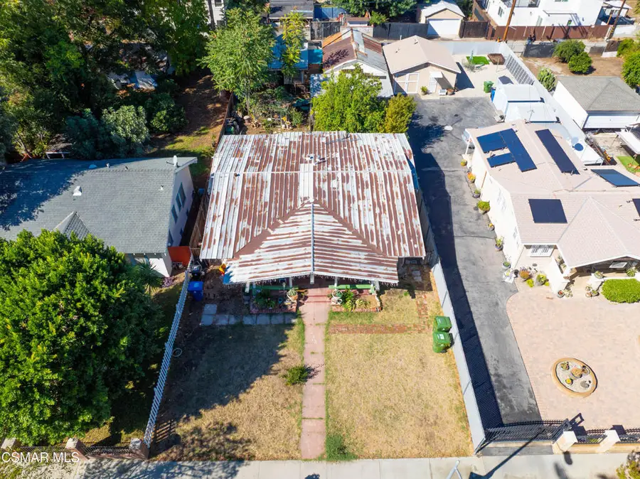 7323 Remmet Avenue, Canoga Park, CA 91303 - Image #2