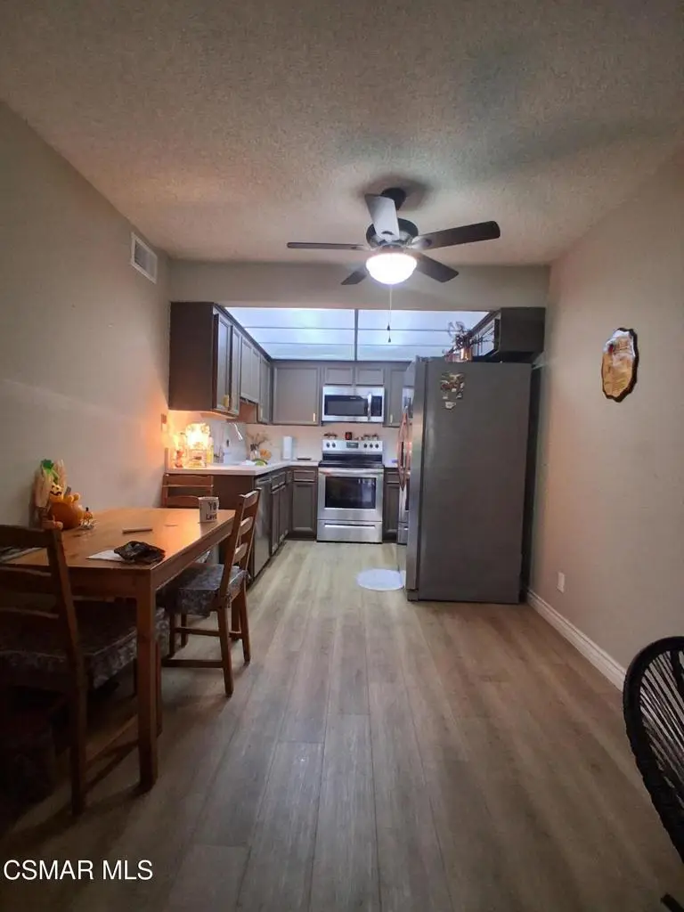 1246 Patricia Avenue #28, Simi Valley, CA 93065 - #3