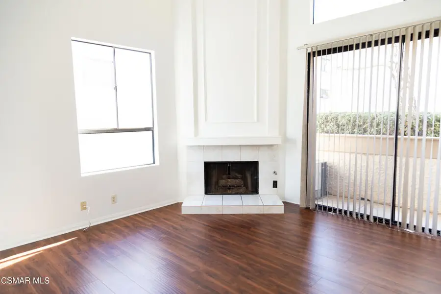 26000 Alizia Canyon Drive #D, Calabasas, CA 91302 - Image #3