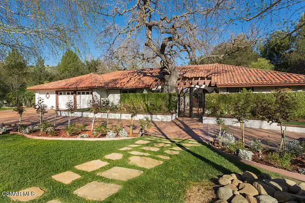 4090 Cresthaven Drive, Thousand Oaks, CA 91362