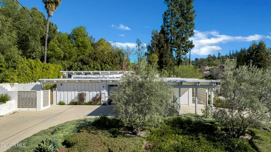 4500 Stark Avenue, Woodland Hills, CA 91364 - #3