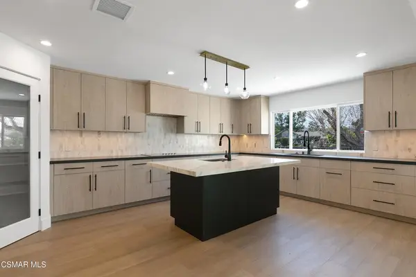 32164 Beachlake Lane, Westlake Village, CA 91361