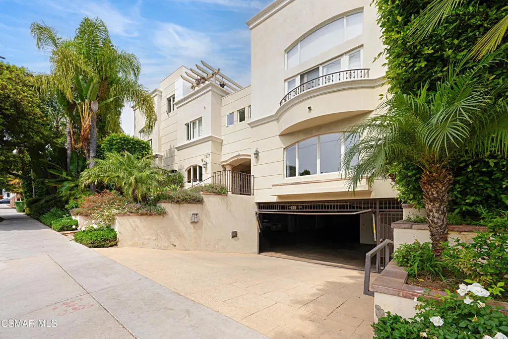 1217 Yale Street #103, Santa Monica, CA 90404 - #1