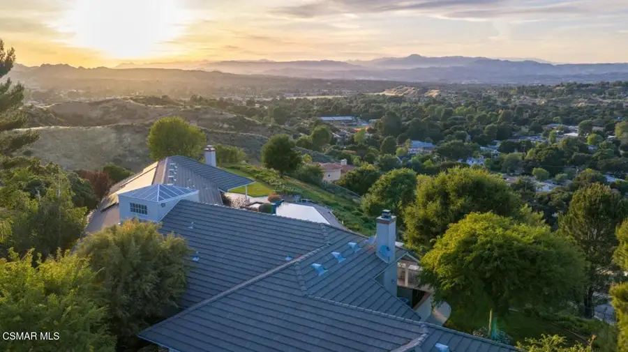 24525 Desert Avenue, Newhall, CA 91321 - #3