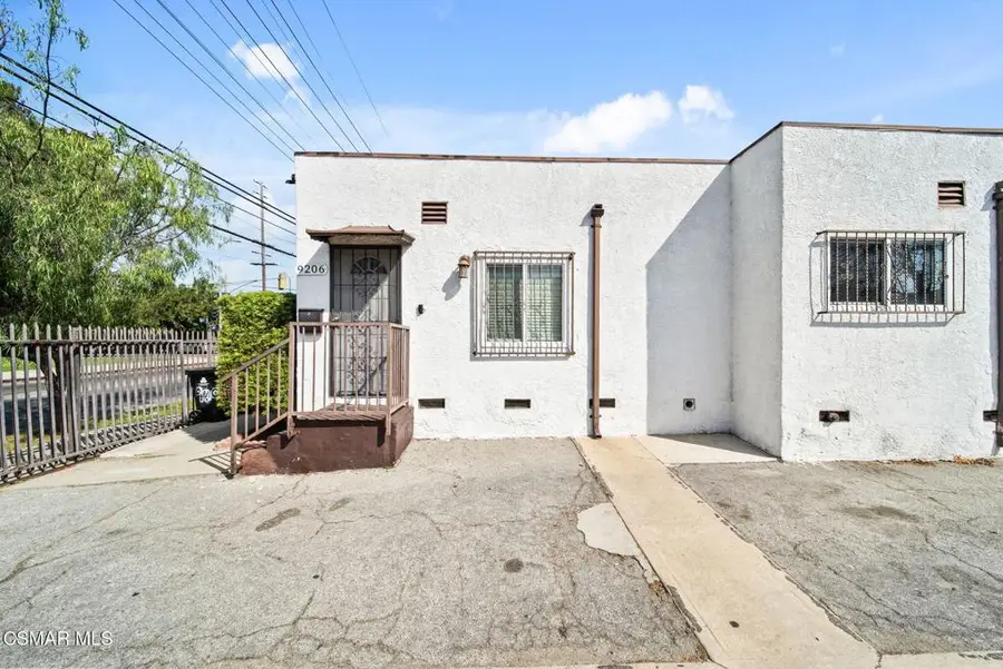9206 Hoover Street, Los Angeles, CA 90044 - #2