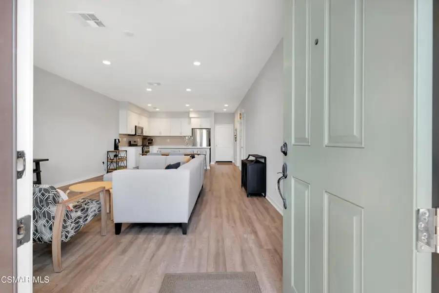135 Farmhouse Drive #3, Simi Valley, CA 93065 - #3