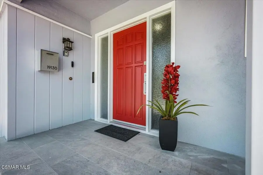 19130 Sylvan Street, Tarzana, CA 91335 - #2