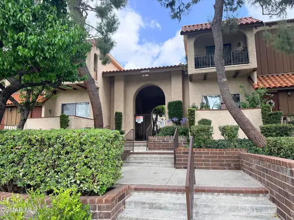 19545 Sherman Way #17, Reseda, CA 91335