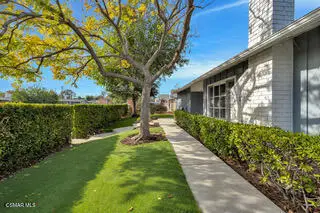 135 W Gainsborough Road, Thousand Oaks, CA 91360 - #2