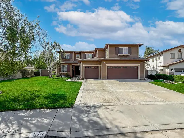 215 Southcrest Place, Simi Valley, CA 93065