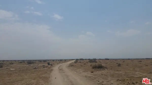 0 Vac/vic 195 Ste/ave 06, Palmdale, CA 93591