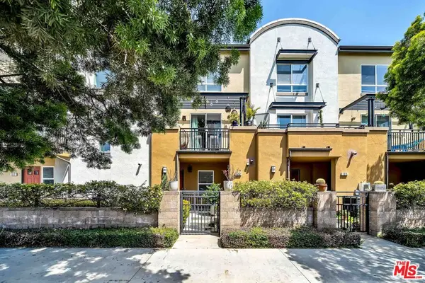 8620 Belford #106, Los Angeles, CA 90045