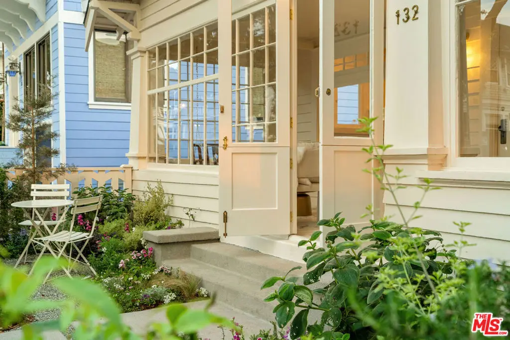 132 Wadsworth Avenue, Santa Monica, CA 90405 - #1