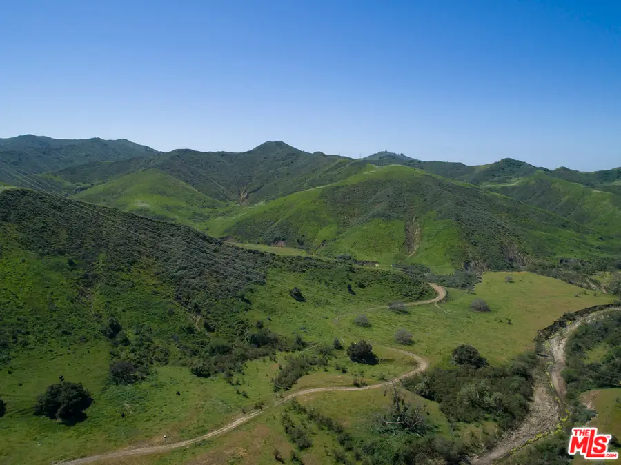1 Canada Larga Road, San Buenaventura Ventura, CA 93001 - Image #3