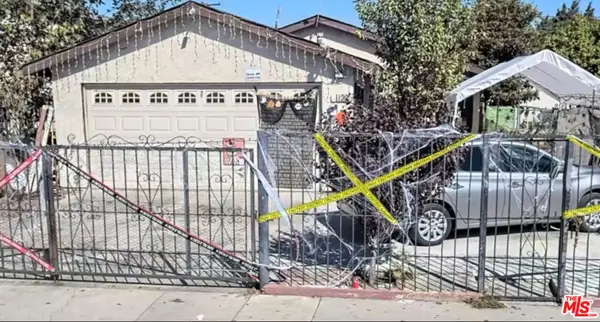 1123 E 67th Street, Los Angeles, CA 90001