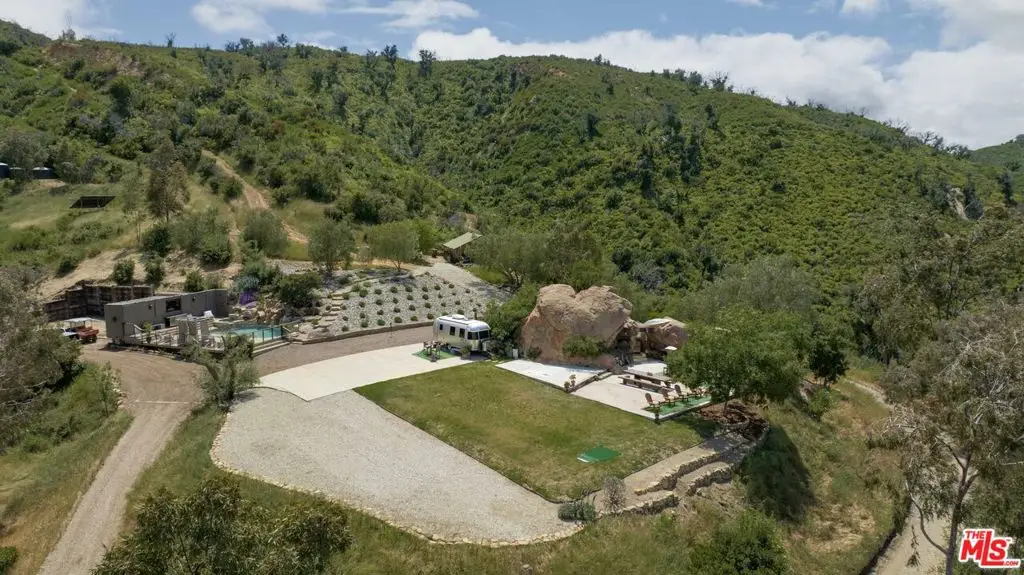 30884 Mulholland Highway, Agoura Hills, CA 91301 - Image #1