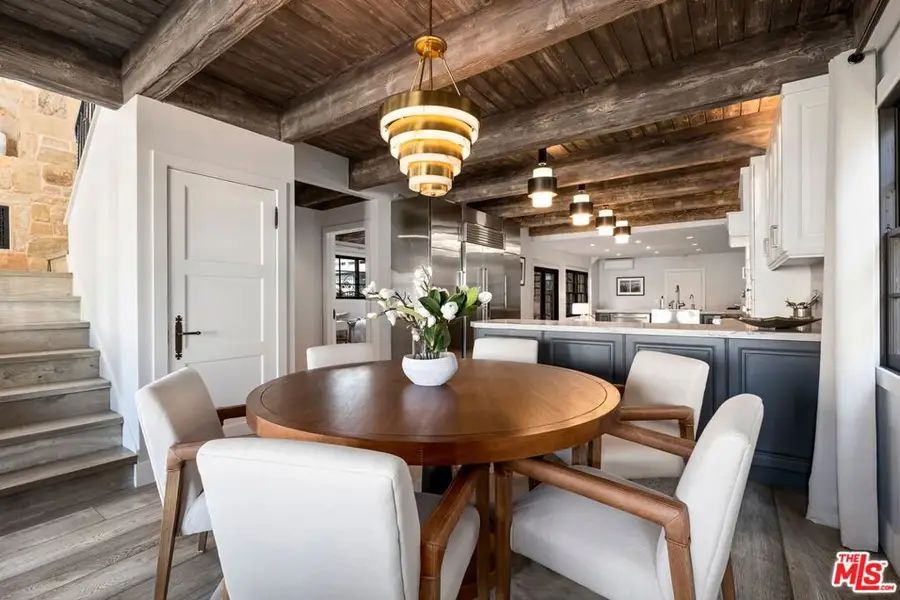 305 Grand Canal, Newport Beach, CA 92662 - Image #2