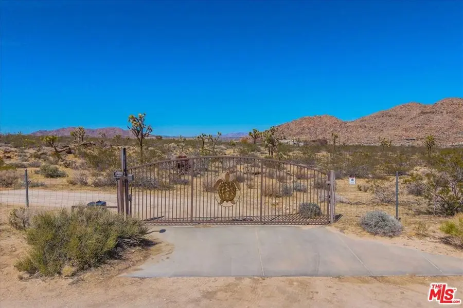 62200 Skyline Drive, Joshua Tree, CA 92252 - Image #2
