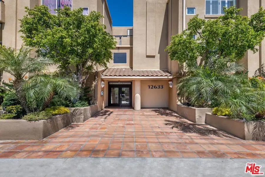 12633 Moorpark Street #212, Studio City, CA 91604 - Image #2