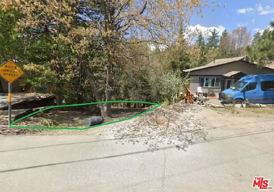 32780 Cougar Lane, Running Springs, CA 92382 - Image #3