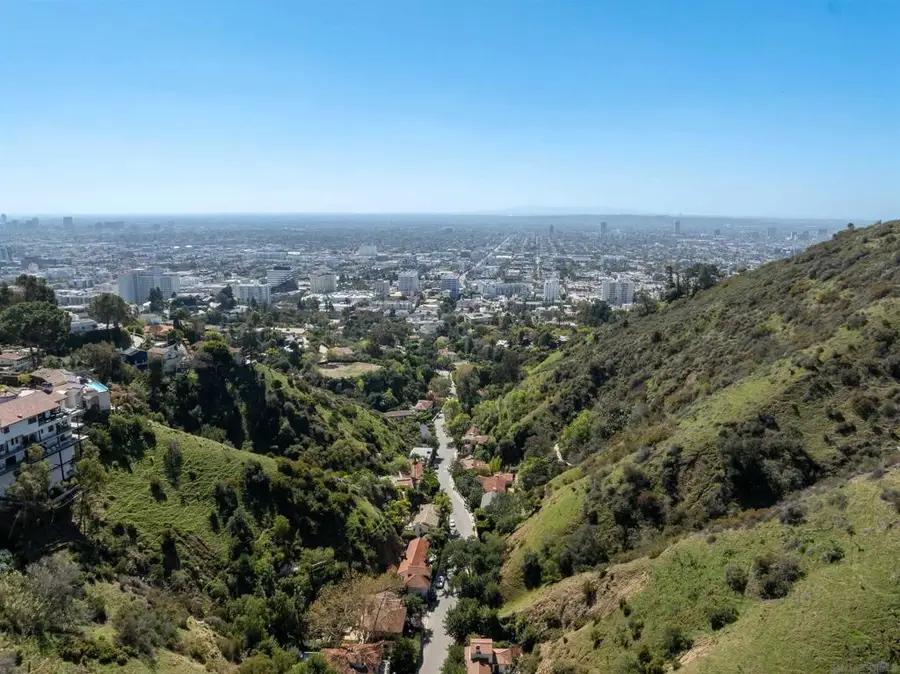 2133 Outpost Drive, Los Angeles, CA 90068 - #3