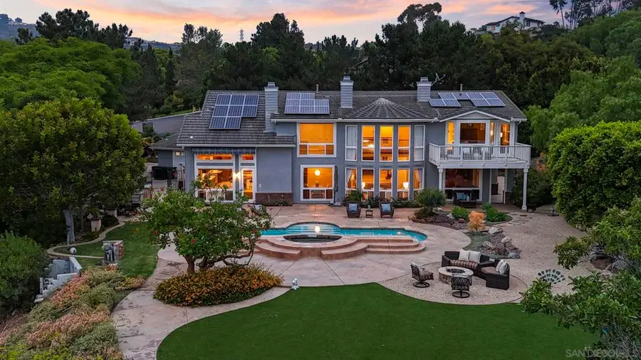 521 Latigo Row, Encinitas, CA 92024 - Image #2