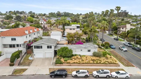 4804 Lamont St, San Diego, CA 92109