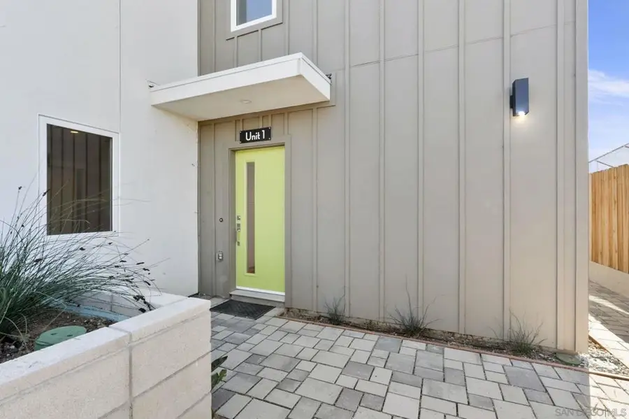 3209 L Street, San Diego, CA 92102 - Image #3