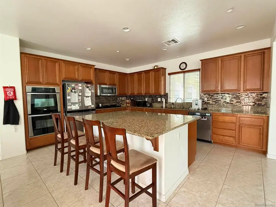 3177 Katharine Dr, Escondido, CA 92027 - Image #3