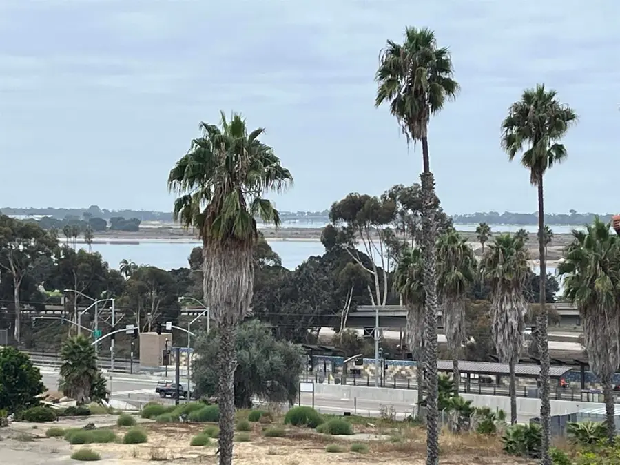 2540 Clairemont Dr #307, San Diego, CA 92117 - Image #3