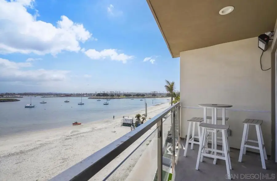 2820 Bayside Walk #2, San Diego, CA 92109 - Image #2