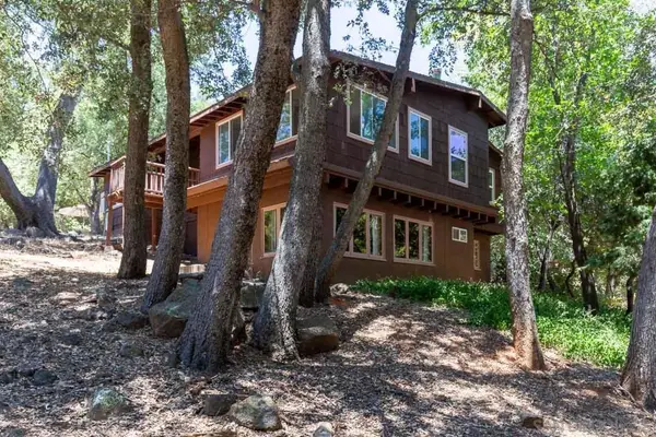 4470 Pine Ridge Avenue, Julian, CA 92036