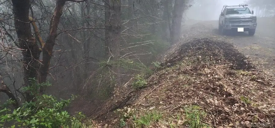 25 Seneca Ct, Whitethorn, CA 95589 - Image #2