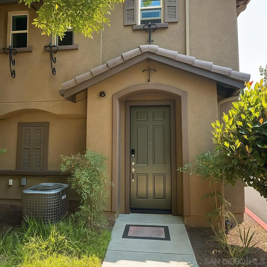 425 S Meadowbrook Dr #124, San Diego, CA 92114 - Image #1