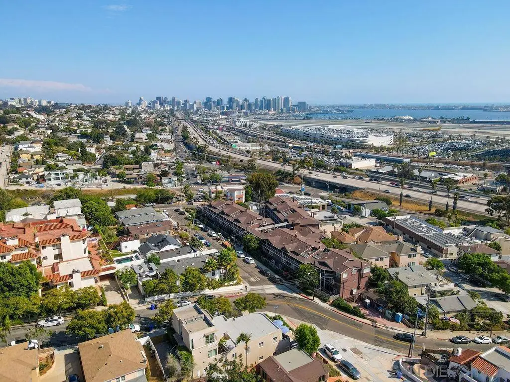 1806 Mckee St #A2, San Diego, CA 92110 - Image #1