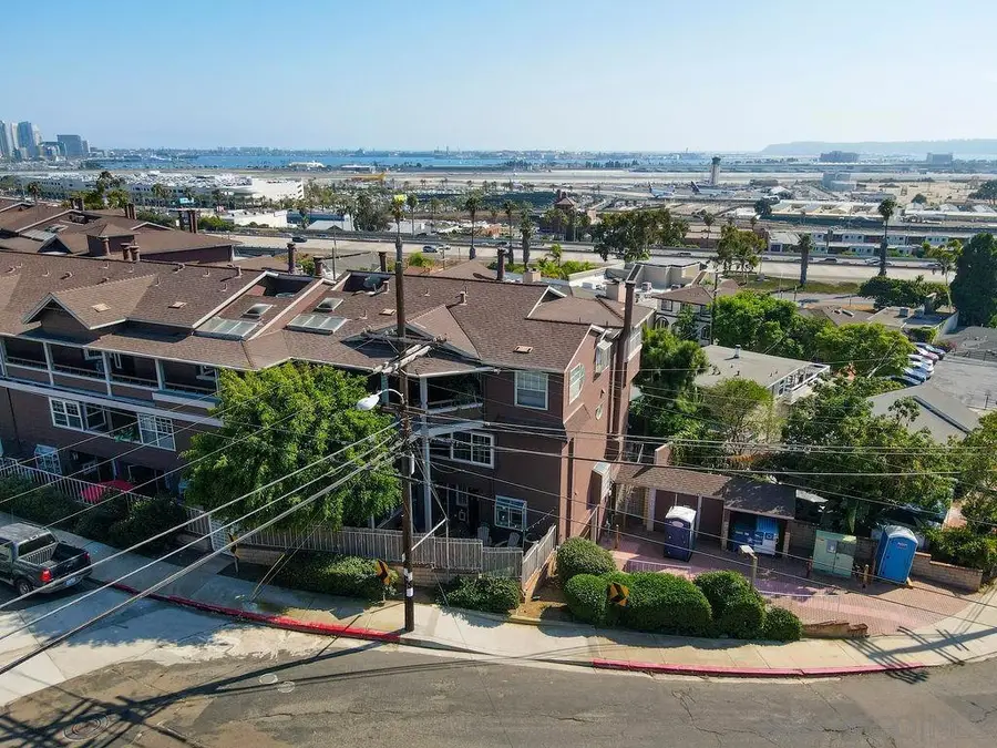 1806 Mckee St #A2, San Diego, CA 92110 - Image #3